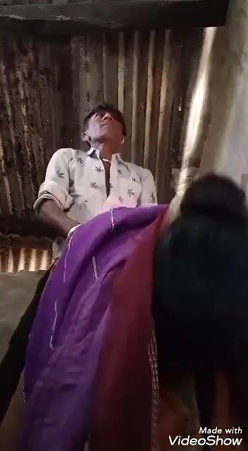 Ravi Ne Jhuka Ke Bhabhi Ki Gand Mari