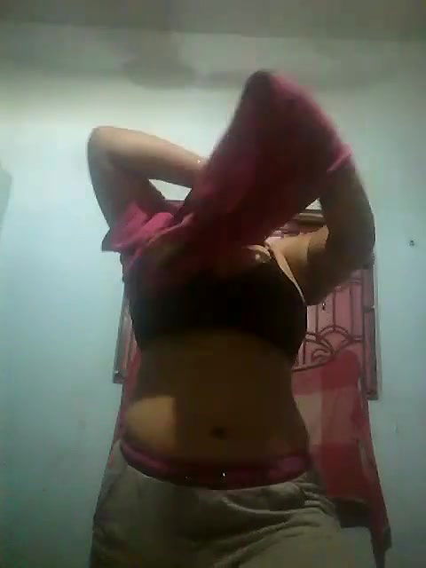 Big Indian boobs show striptease show video