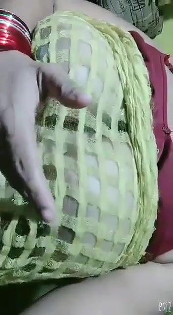 busty Bhabhi sex teaser Desi MMS video