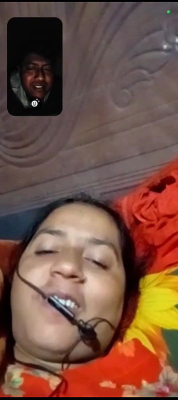 Cheater Wife Affair Showing Lover