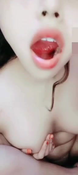 Desi Beautiful Horny Girl Masturbating