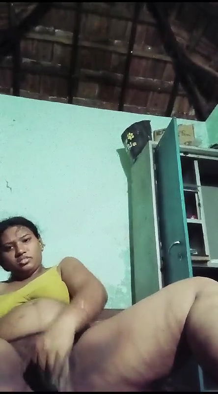 masturbating south indian aunty with face cream bottle