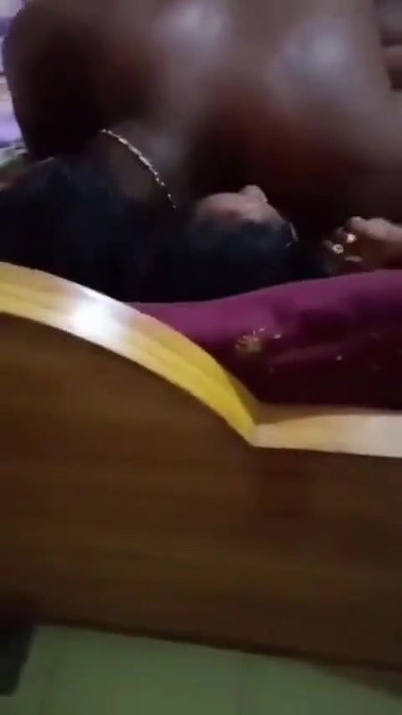 tamil wife share with his friend fucking