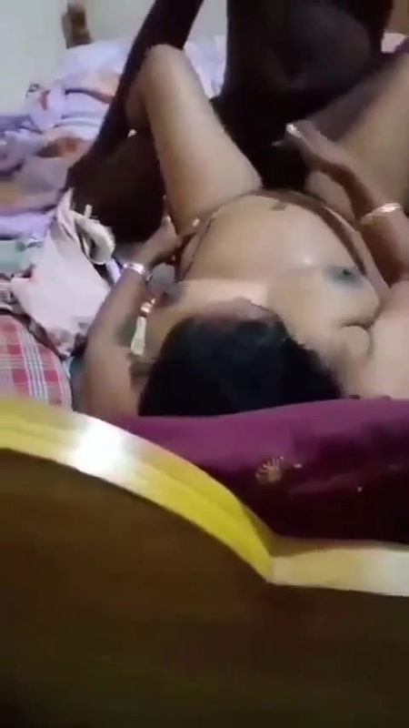 tamil wife share with his friend fucking