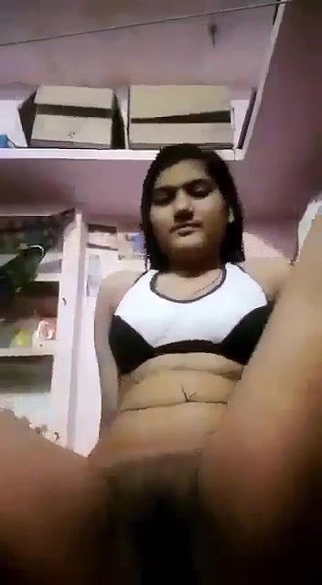 young girl pussy fingering