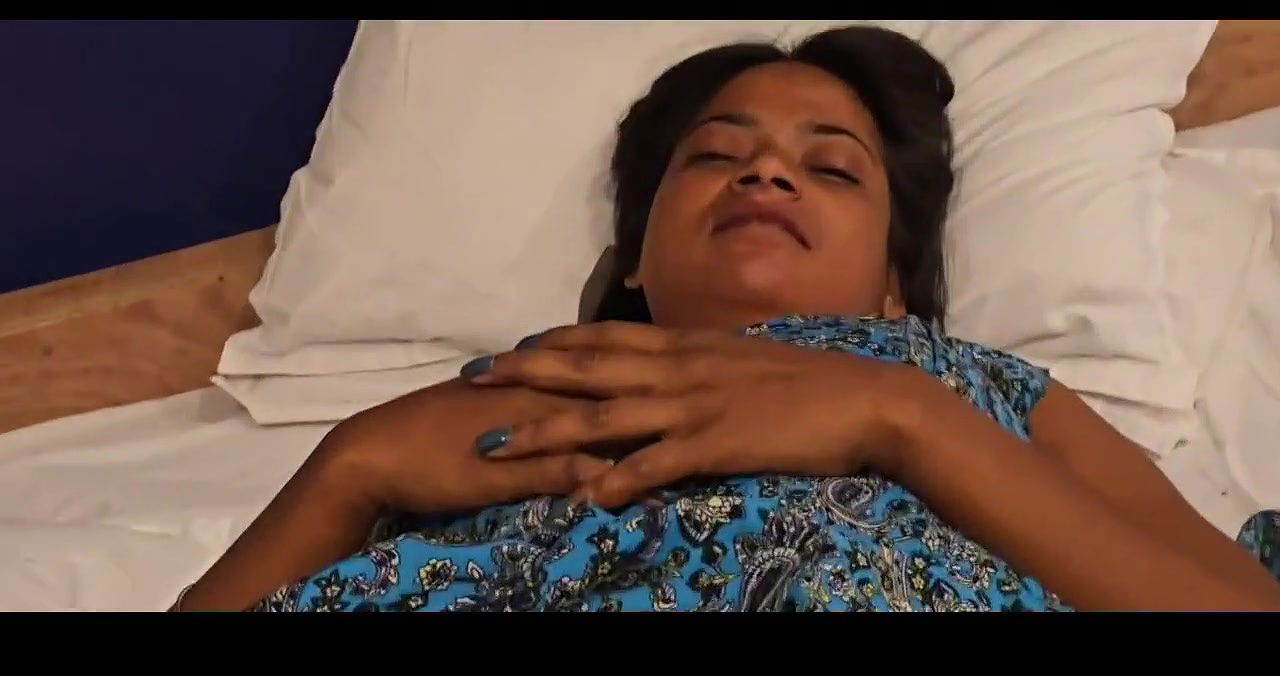 Desi Horny Couple Sucking Dick