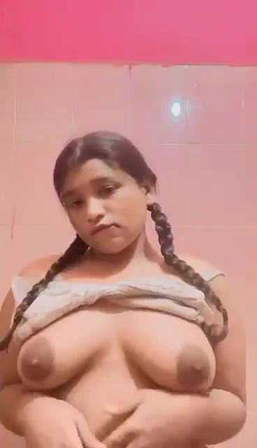 Horny Bengali GF Playing With Boobs With Cute Expression