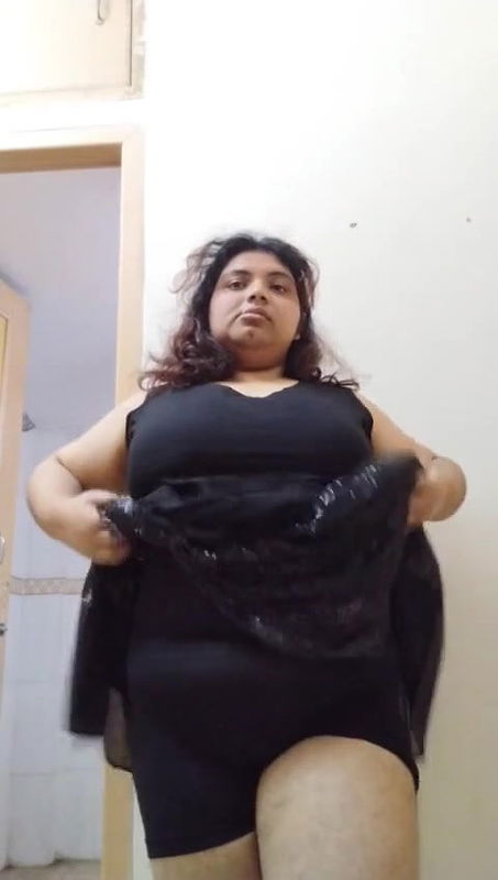 Horny Chubby Babe Pressing Boobs Showing Asshole