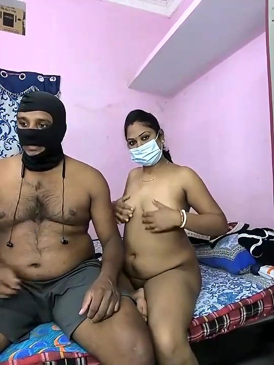 Chocolate Syrup on Wife Pussy