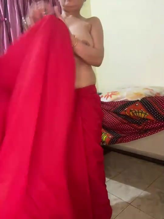 Horny Woman giving Blojob to Two Men and Boobs Show