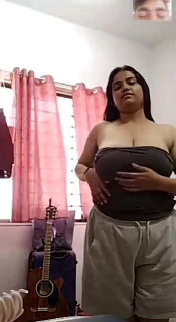 Bigboob Sexy Indian Tanker Gf Showing