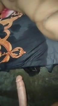 shy neighbour bhabhi ko choda