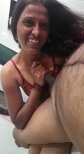 bhabhi ne muth mari