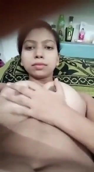 young big boob girl showing her assets