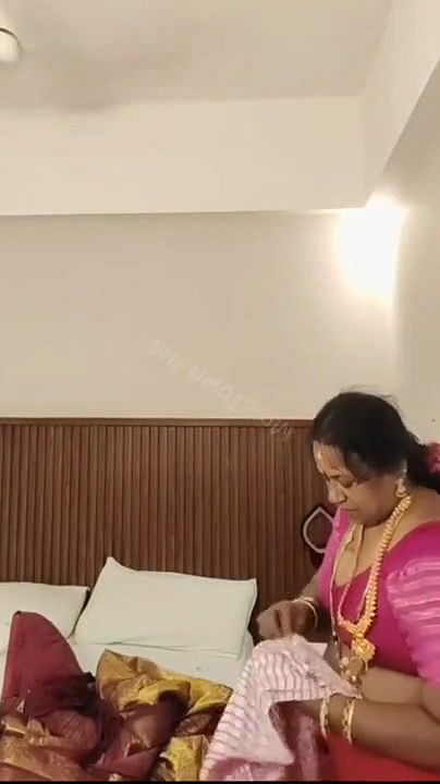 Mature Mom Affair junior School Boy   Changing  amp  Fucking Leak mp4 at St