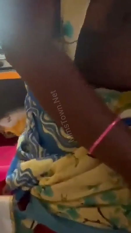 desi maid getting fingered bu owner