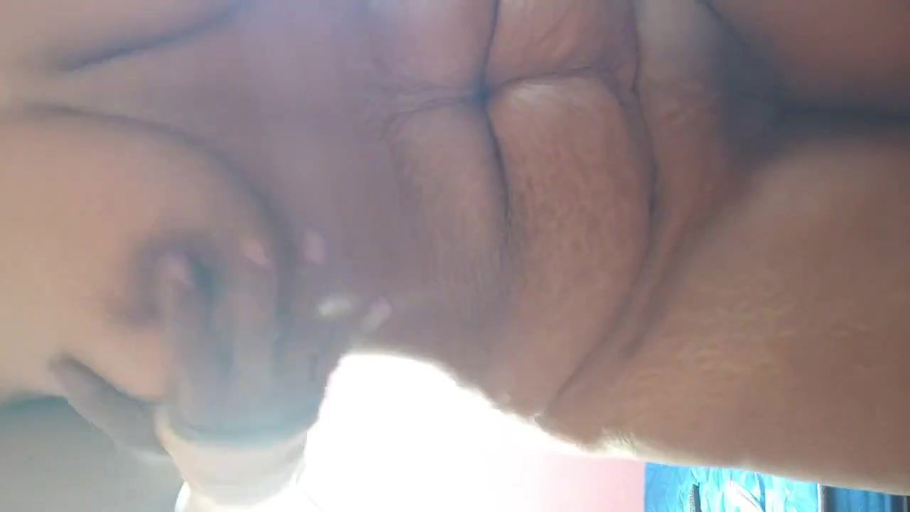 chubby wife nude show