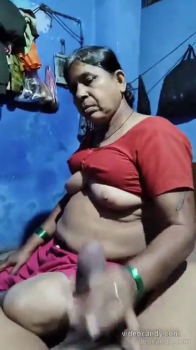 old aunty handjob and blowjob boobs show