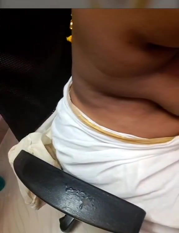 tamil bigg boobs aunty boobs oil massage live show after wear bra