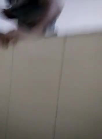 Puplic Toilet Me Sex Karte Hue Pakde Gaye