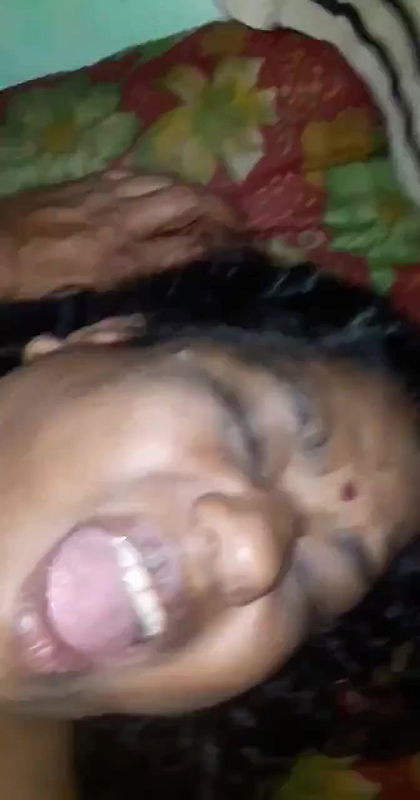Horny Mallu aunty sex with her neighbor