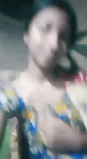 beautiful newly married girl showing pussy