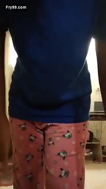 Super Horny Girl Showing Fingering And Masturbating Pussy marged