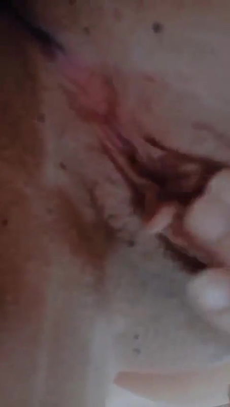 Beautiful Chubby paki milf exposes her sexy nude curvy body 1