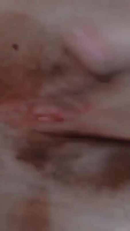 Beautiful Chubby paki milf exposes her sexy nude curvy body 2