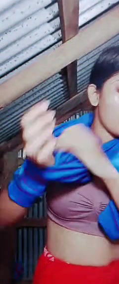 Tamu Village Horny Girl Masturbating On Video Call