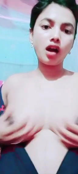 Taniya Aktar Bangladeshi Girl Showing Fingering