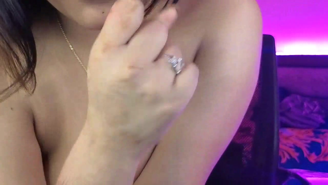 baby rani bigg boobs show live