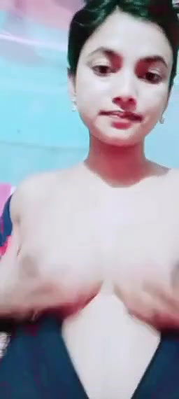 beautiful bangladeshi dhaka college girl tamu showing her full nude body pussy boobs online leaked video clip