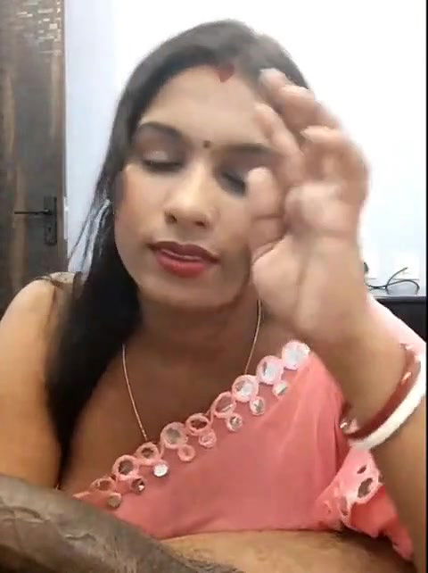 desi aunty blowjob record by husband
