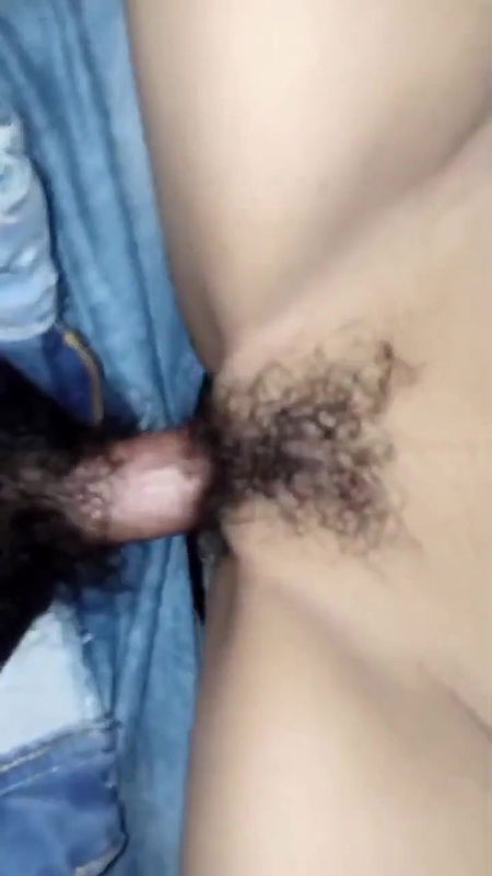 hairy pussy girlfriend fucking
