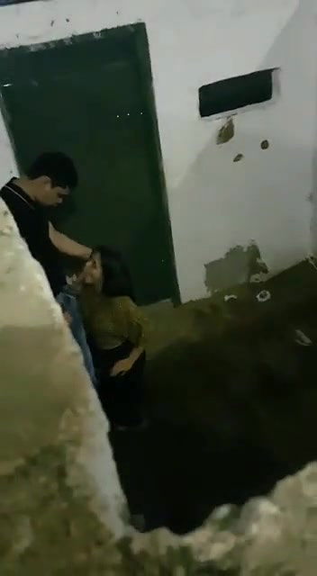 hot babe blowing lovers dick in closed room secretly filmed