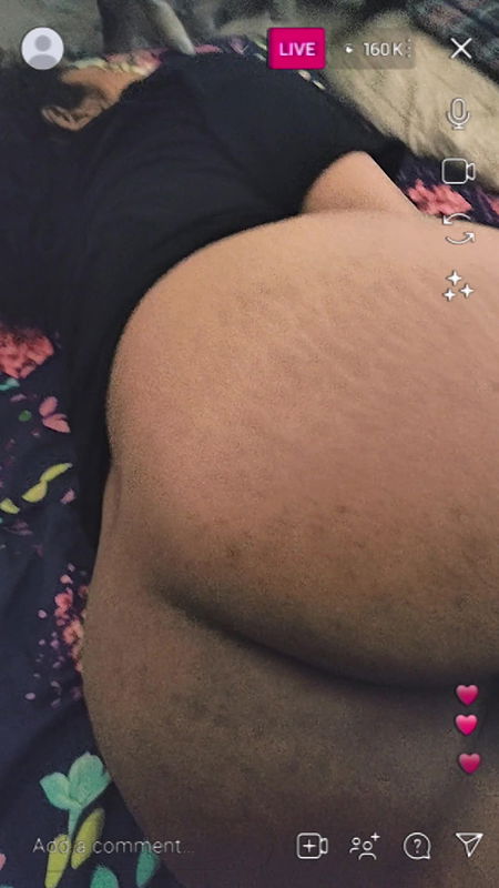 ass showing wife live