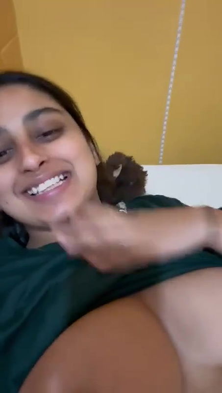 beautiful chubby girl boobs and pussy show