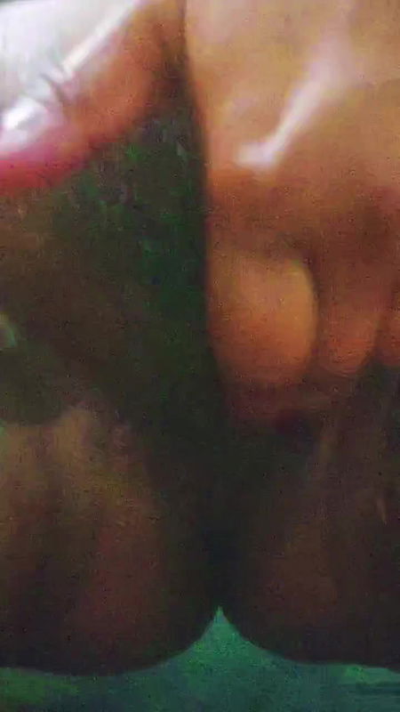 juicy pussy fingering aunty