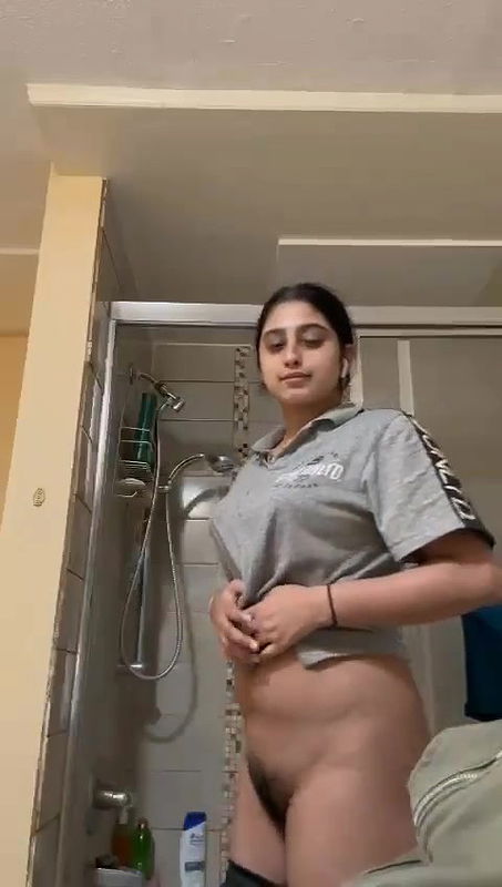 sexy gf hairy pussy show