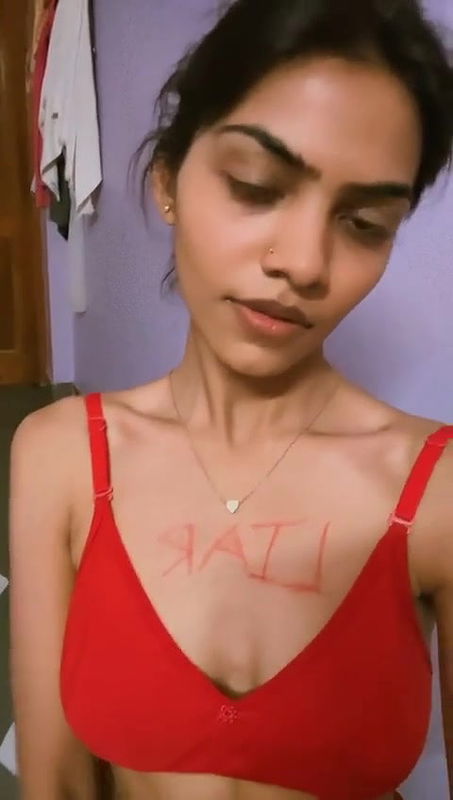 sexy slim horny tamil girl red bra