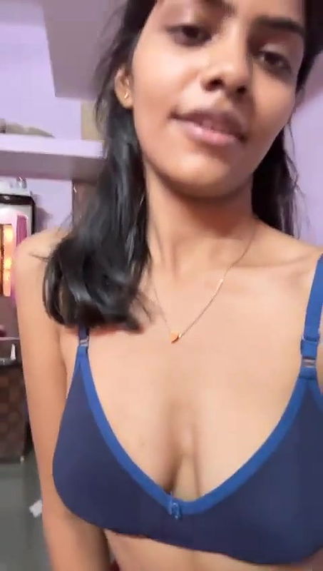 tamil girlfriend with blue bra red panti