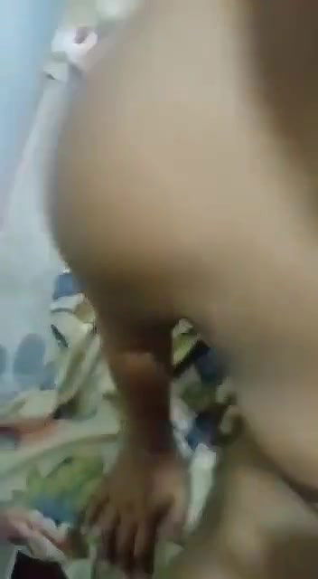 Apne Bhai Ke Girlfriend Ko Akele Me Pa Kar Uska Bur Chod Diya Aur Maal Uske Face Par Gira Diya