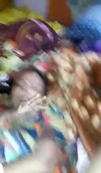 Bagal Ki Aunty Ko Mote Land Se Choda Ek Jawan Ladke Ne