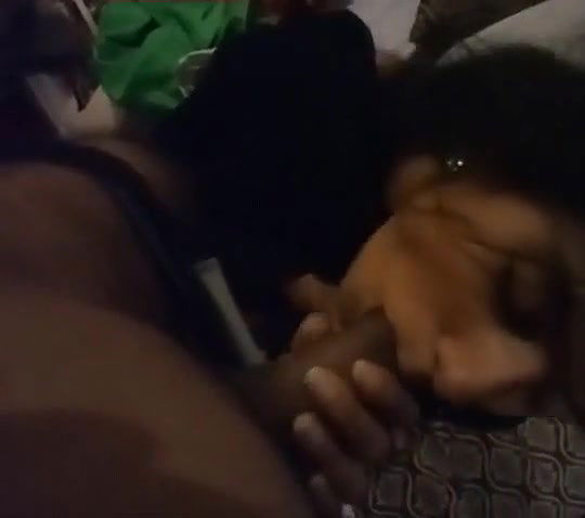 Ek Punjabi Ladki Ko Uske Muh Me Apna Land Diya Aur Uski Sexy Bur Ko Chod Diya