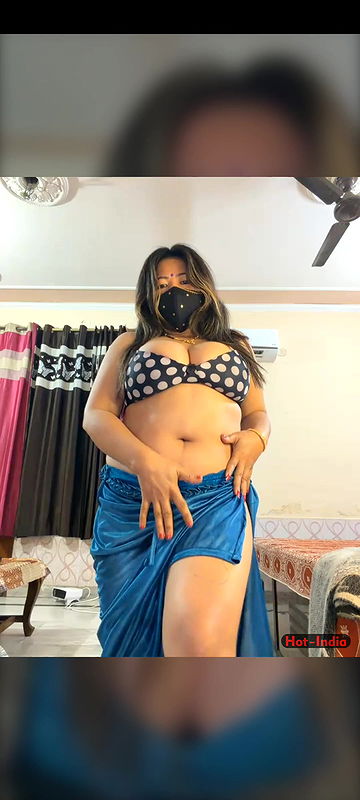 88pink ass show kiye dance ke biche me Nepali randi bhabhi