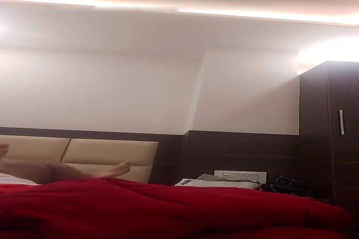 ghodi banake ladki ko choda