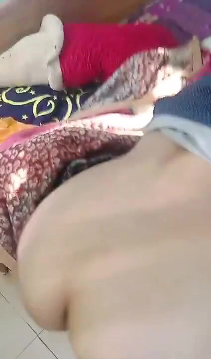 padosi bhbahi ko patake choda