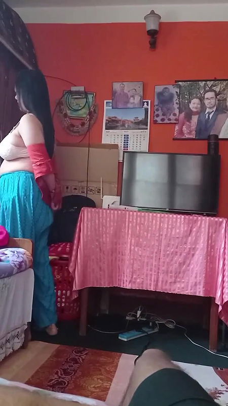 Tanker Mom Changing Clothes In Front Of Her Son 011