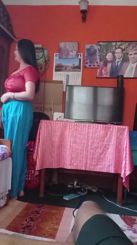 Tanker Mom Changing Clothes In Front Of Her Son 004